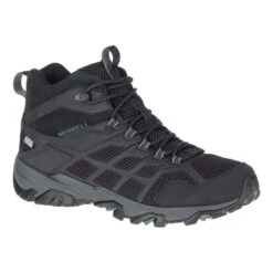 Merrell MOAB FST 2 ICE+ Thermo Wanderschuhe Schwarz